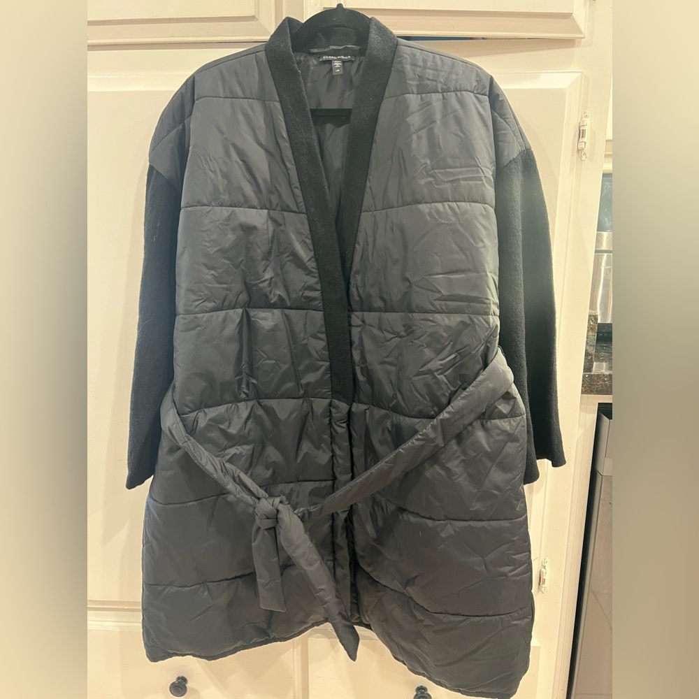 Eileen Fisher size large puffer jacket, wool sleeves & neckline, belt & pockets!